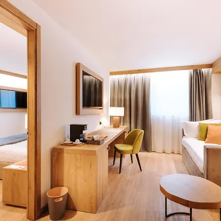 Отель Valtur Cervinia Cristallo