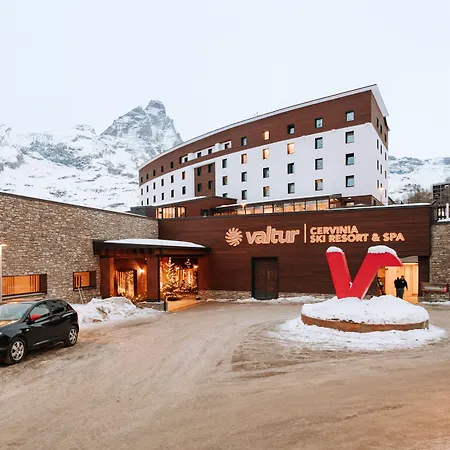 Hotell Valtur Cervinia Cristallo 5*