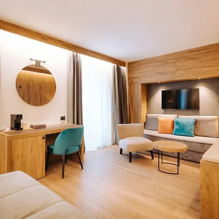 Отель Valtur Cervinia Cristallo