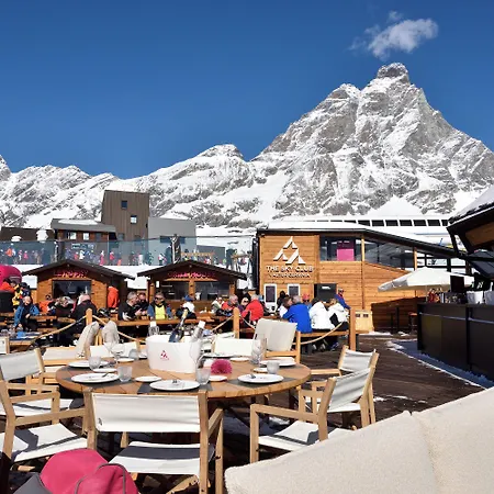 Valtur Cervinia Cristallo ホテル